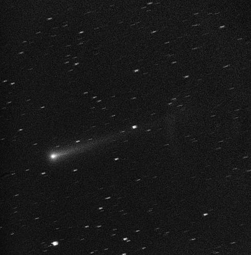 ISON-2-stacked-on-comet-PS.jpg